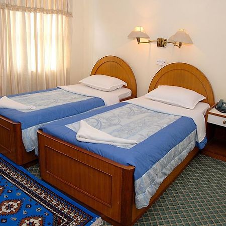 Hotel Blue Heaven Pokhara Exterior foto