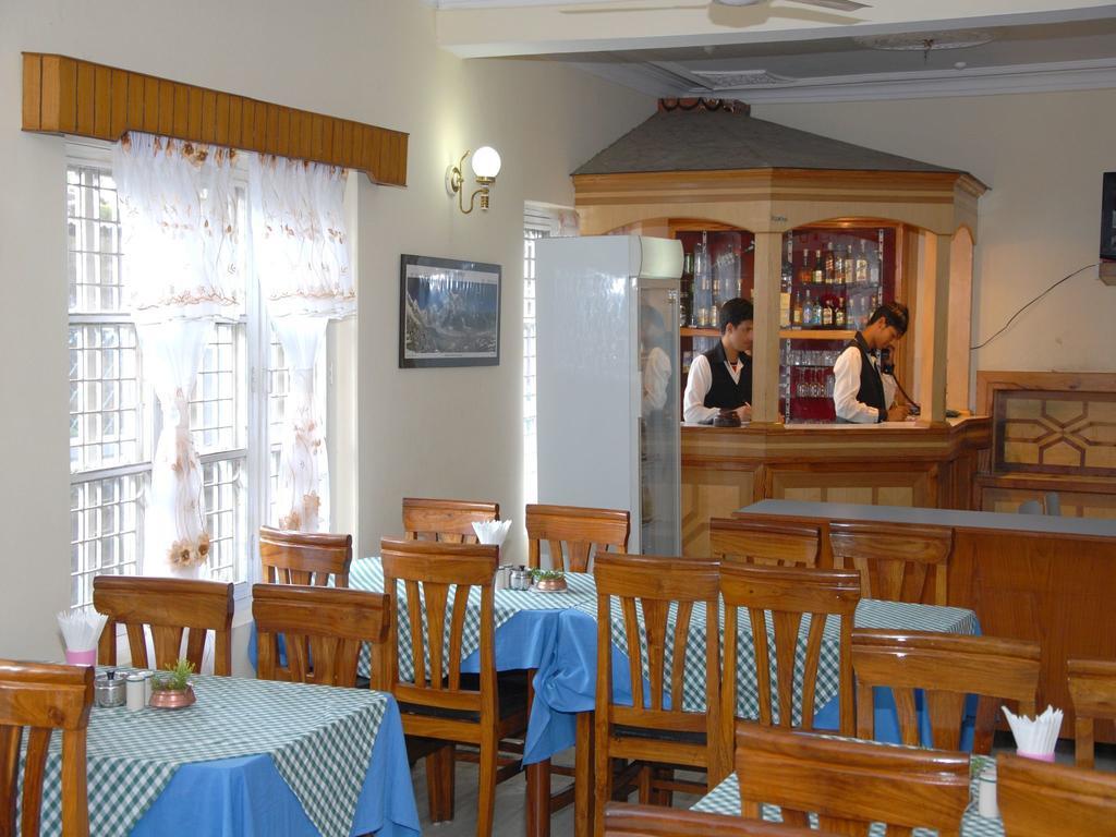 Hotel Blue Heaven Pokhara Exterior foto